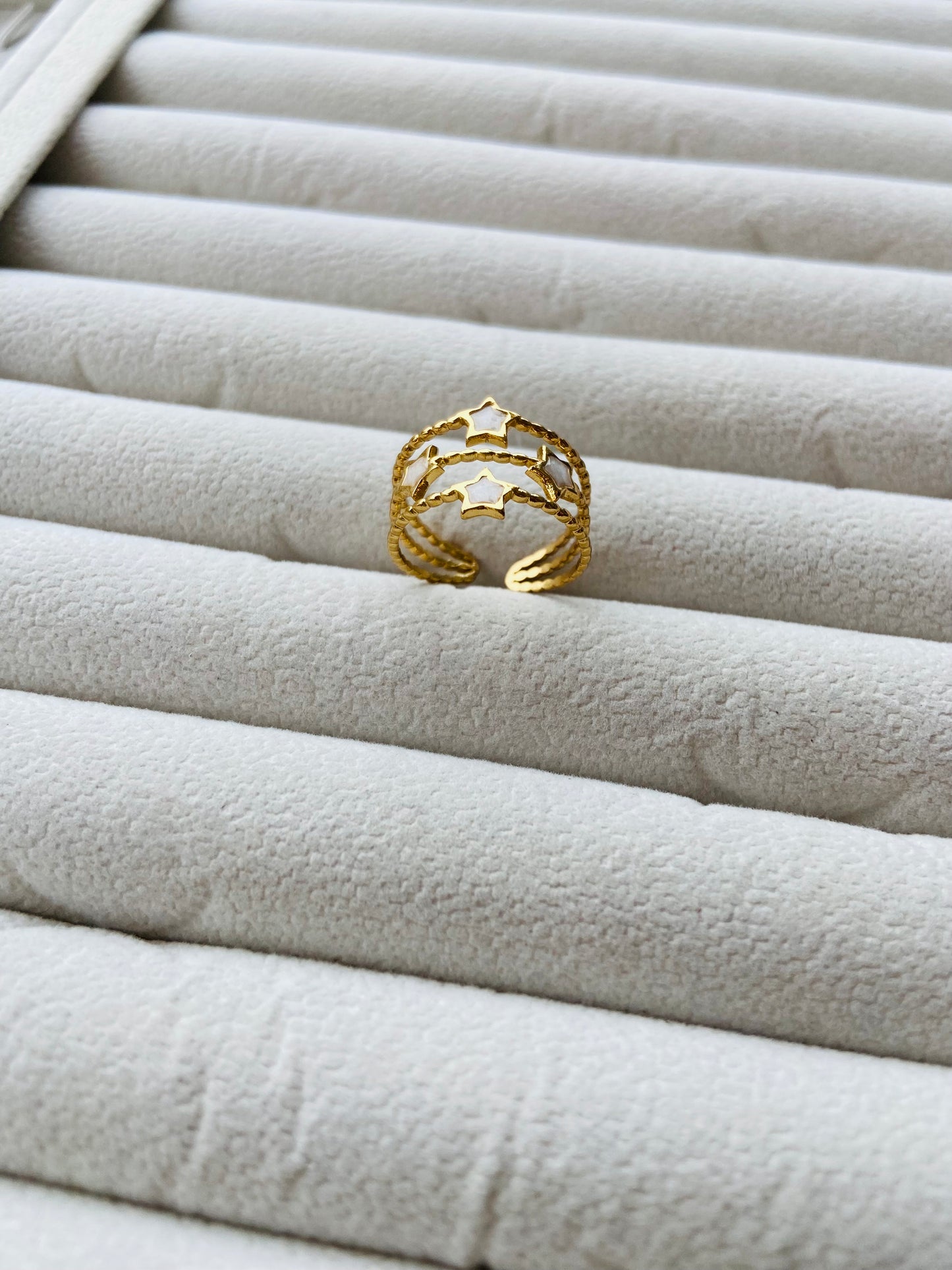 Anti tarnish marble ring star