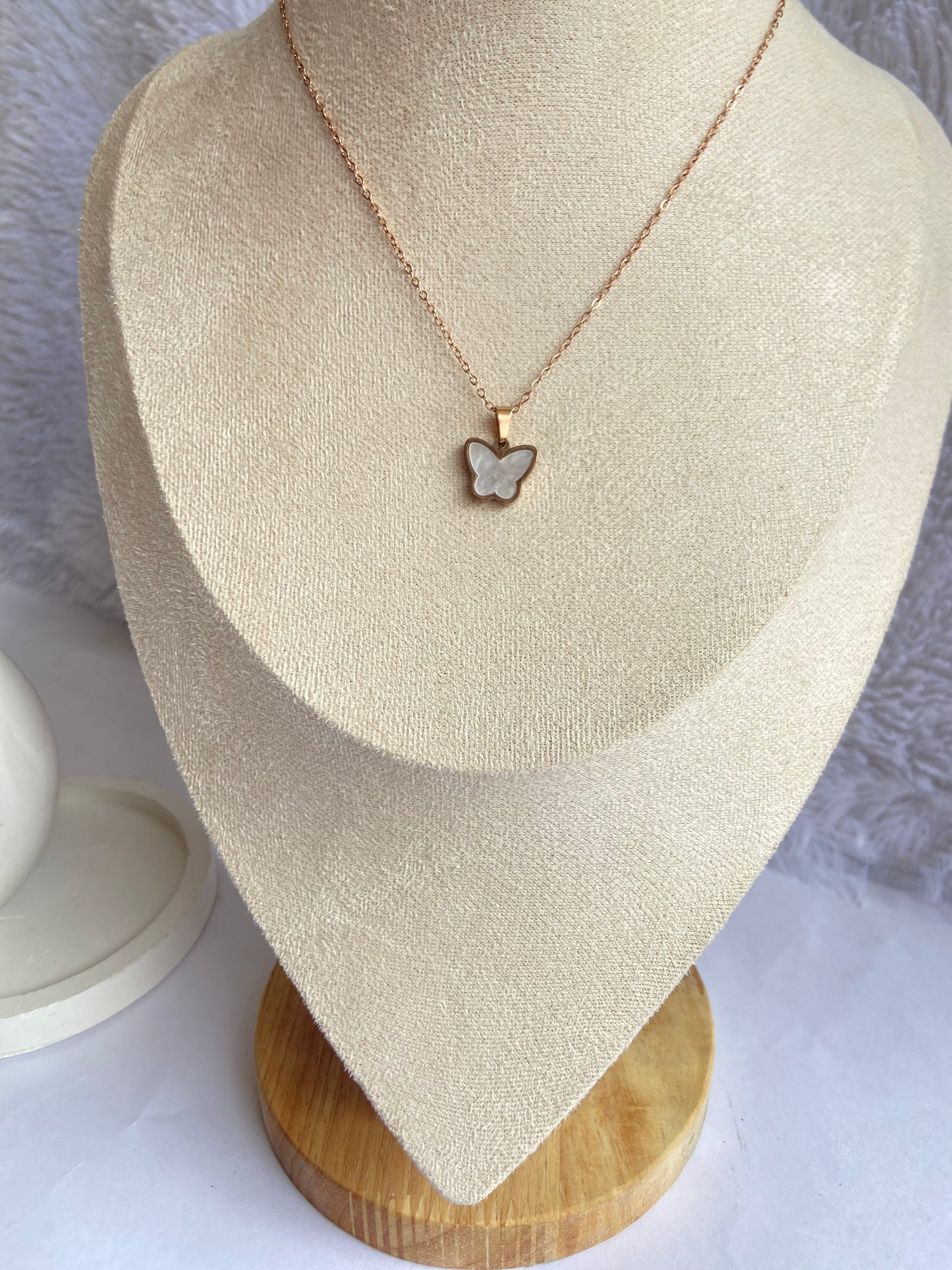 Anti tarnish double sided locket butterfly chain