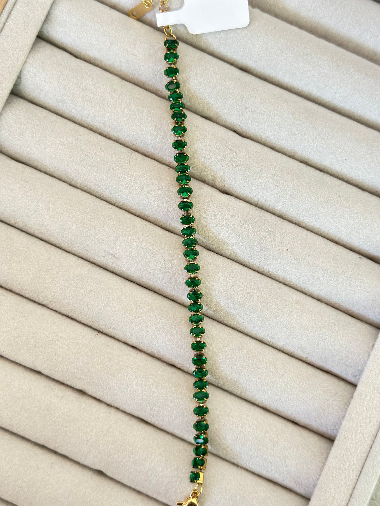 Anti tarnish green stone tennis bracelet