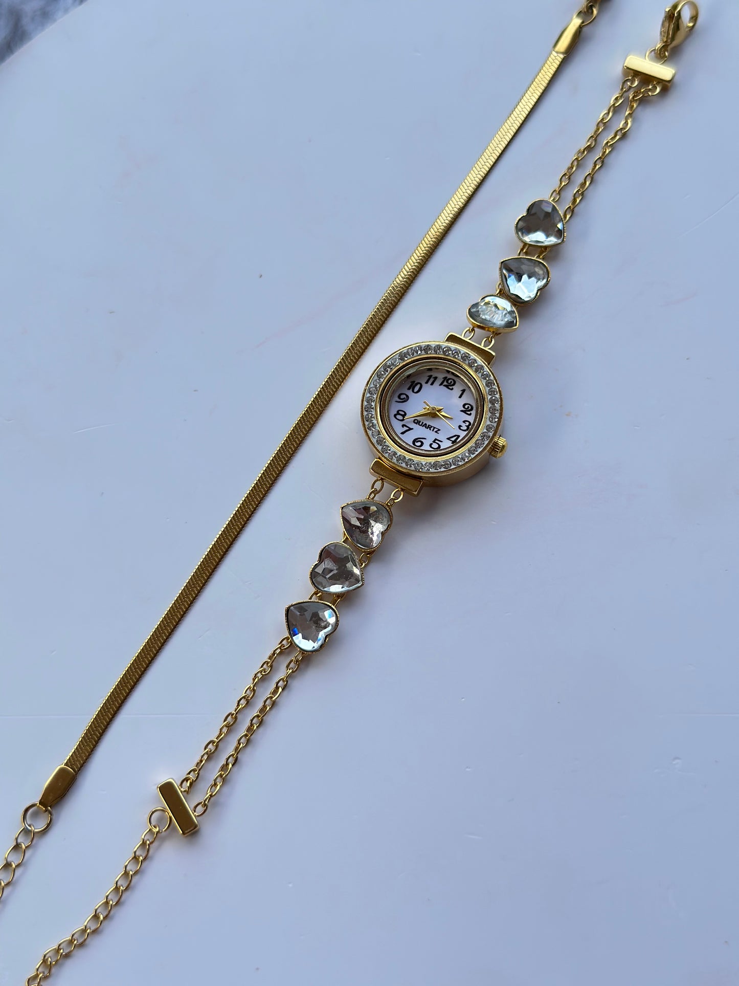 Anti tarnish vintage stone watch