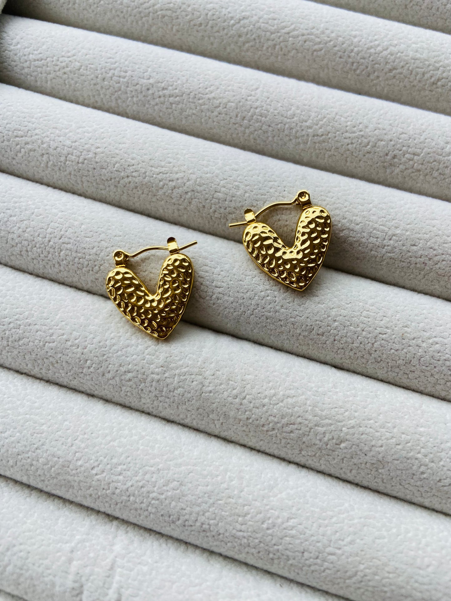 Anti tarnish heart hoops earring