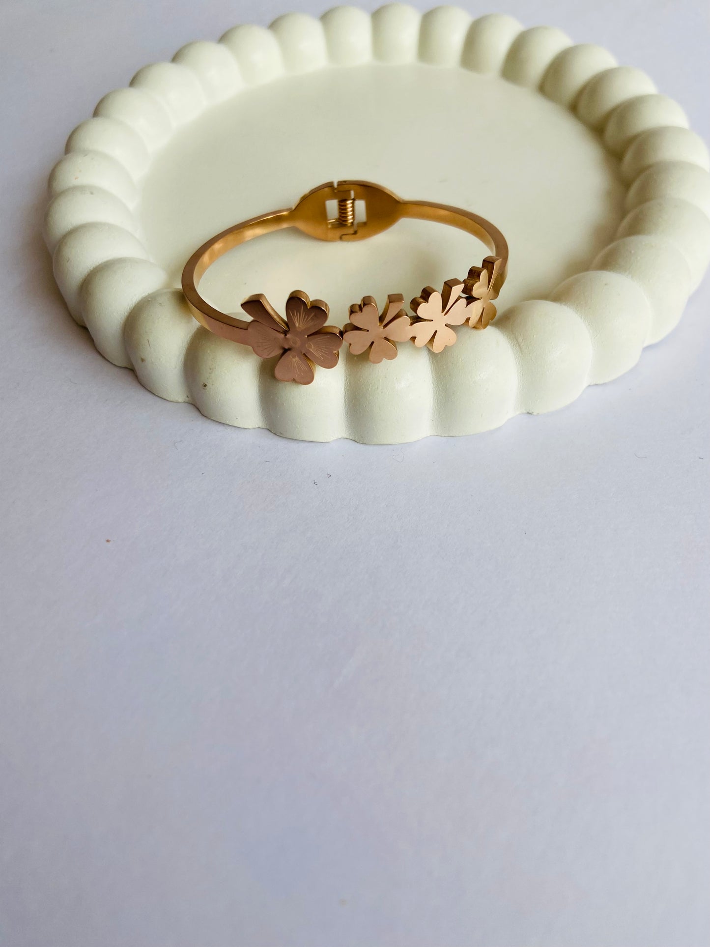 Anti Tarnish Kids twisted bangle