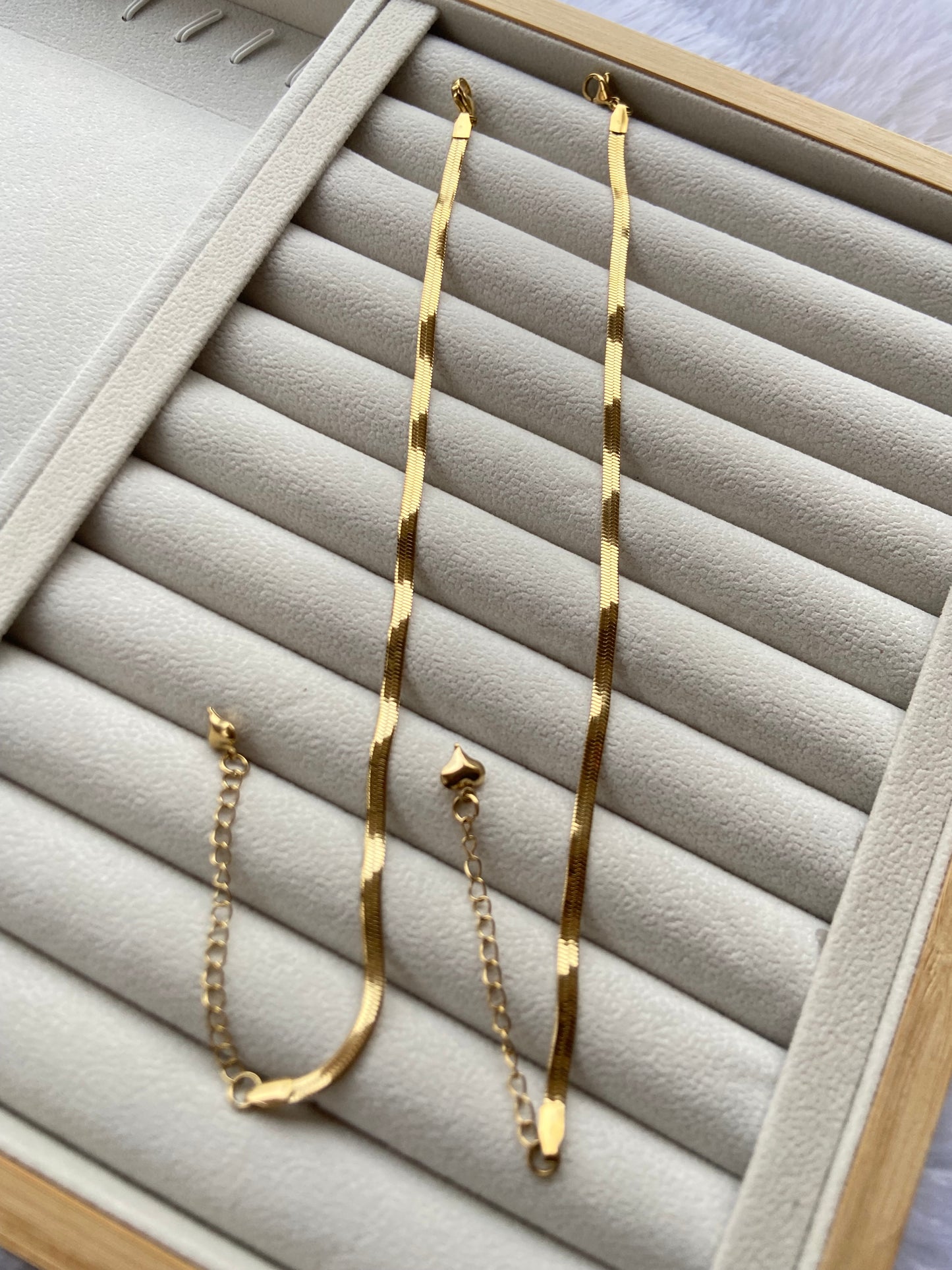 Anti tarnish snake Anklet