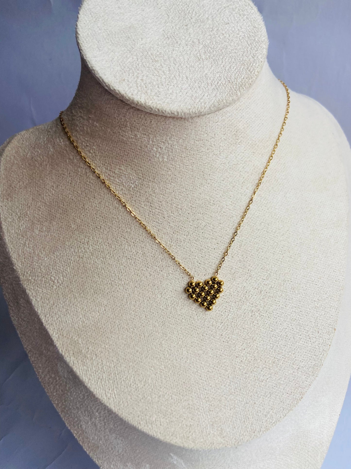 Anti tarnish bead heart necklace