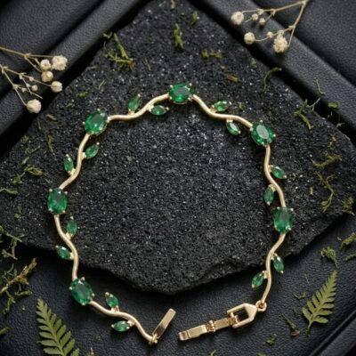 Anti tarnish green tulip bracelet