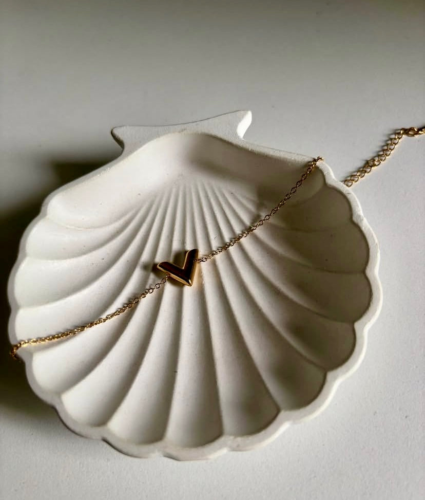Anti tarnish minimal V bracelet