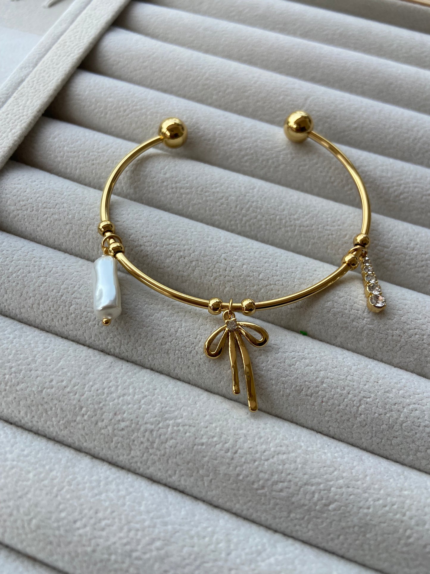 New anti tarnish beach vibe bangle