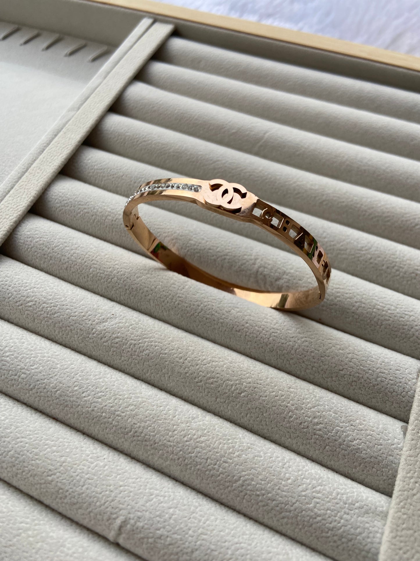 Anti tarnish chanel bangle