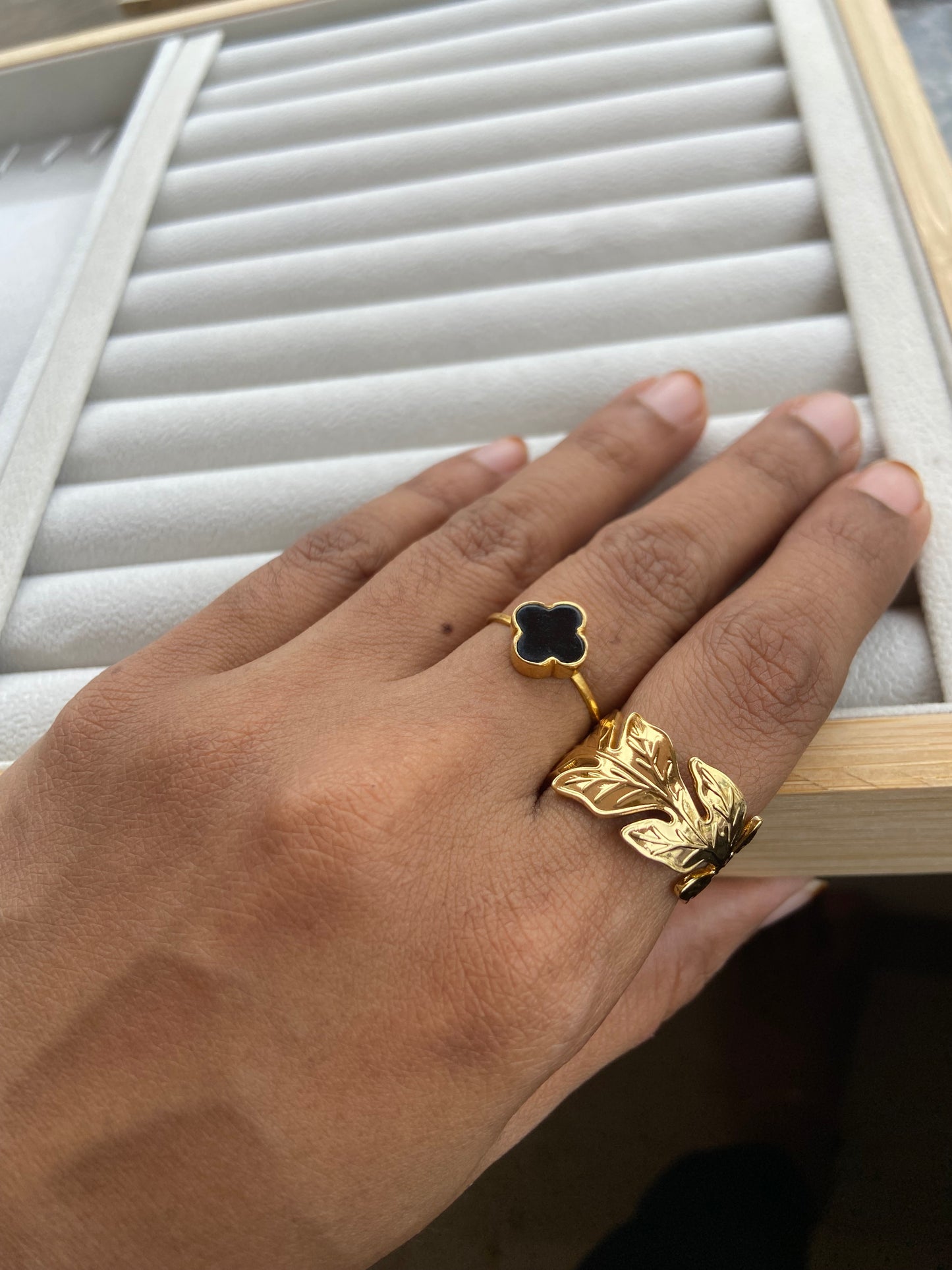 Anti tarnish leafy ring
