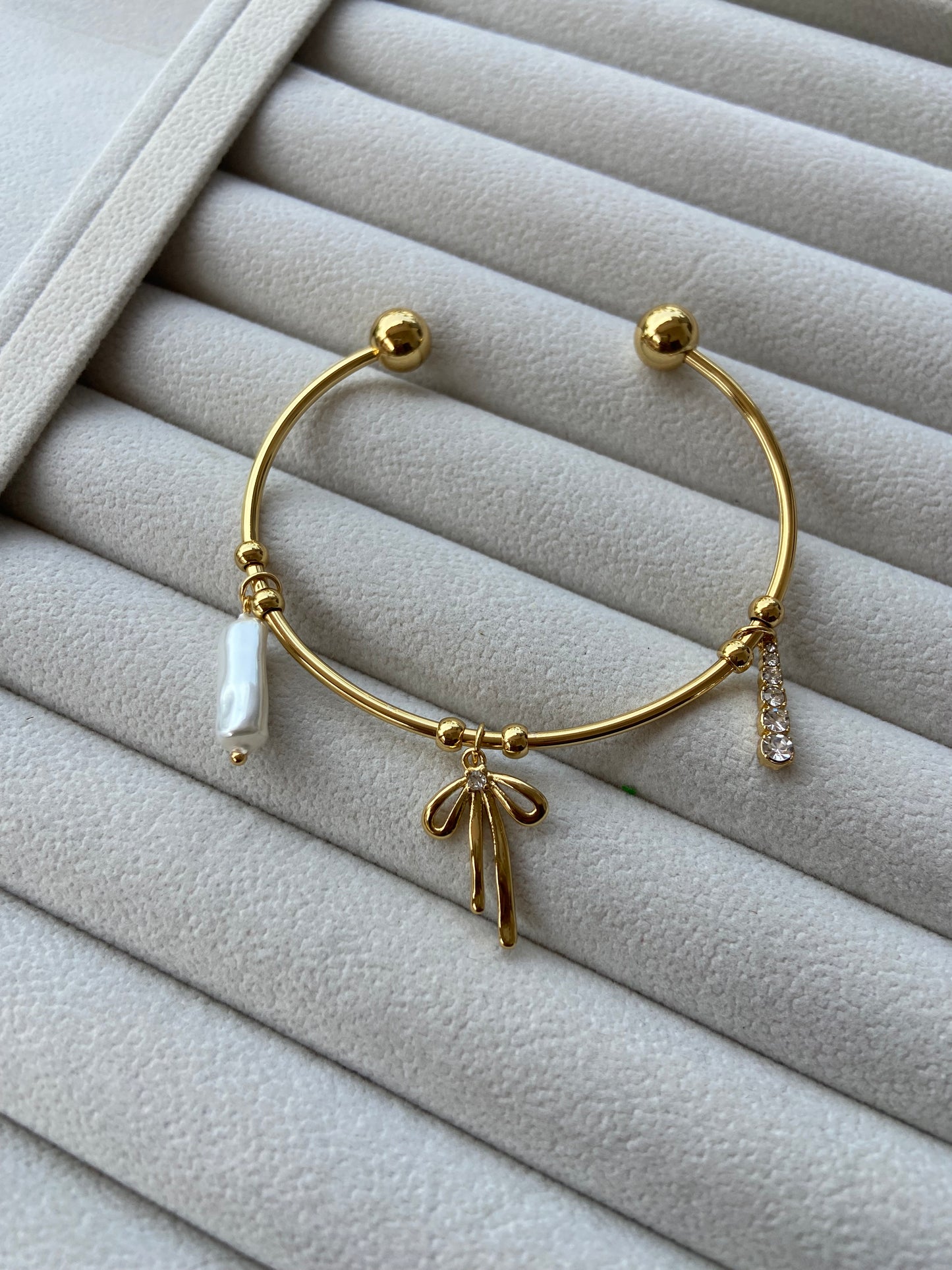 New anti tarnish beach vibe bangle