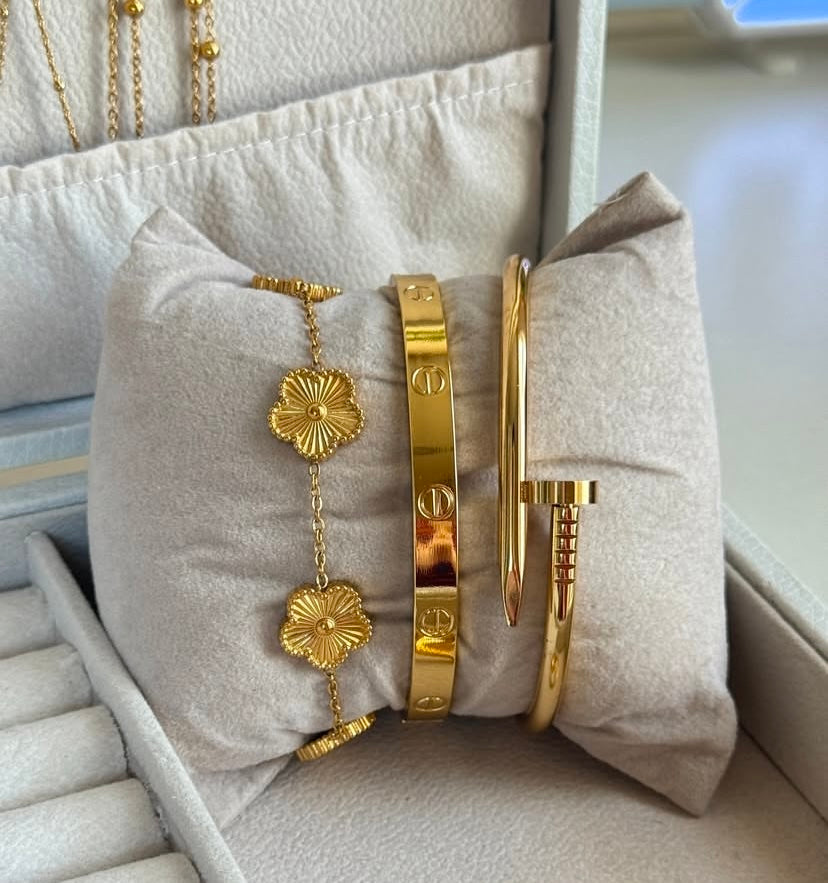 Anti tarnish Bangle bracelet stack (3pcs) combo