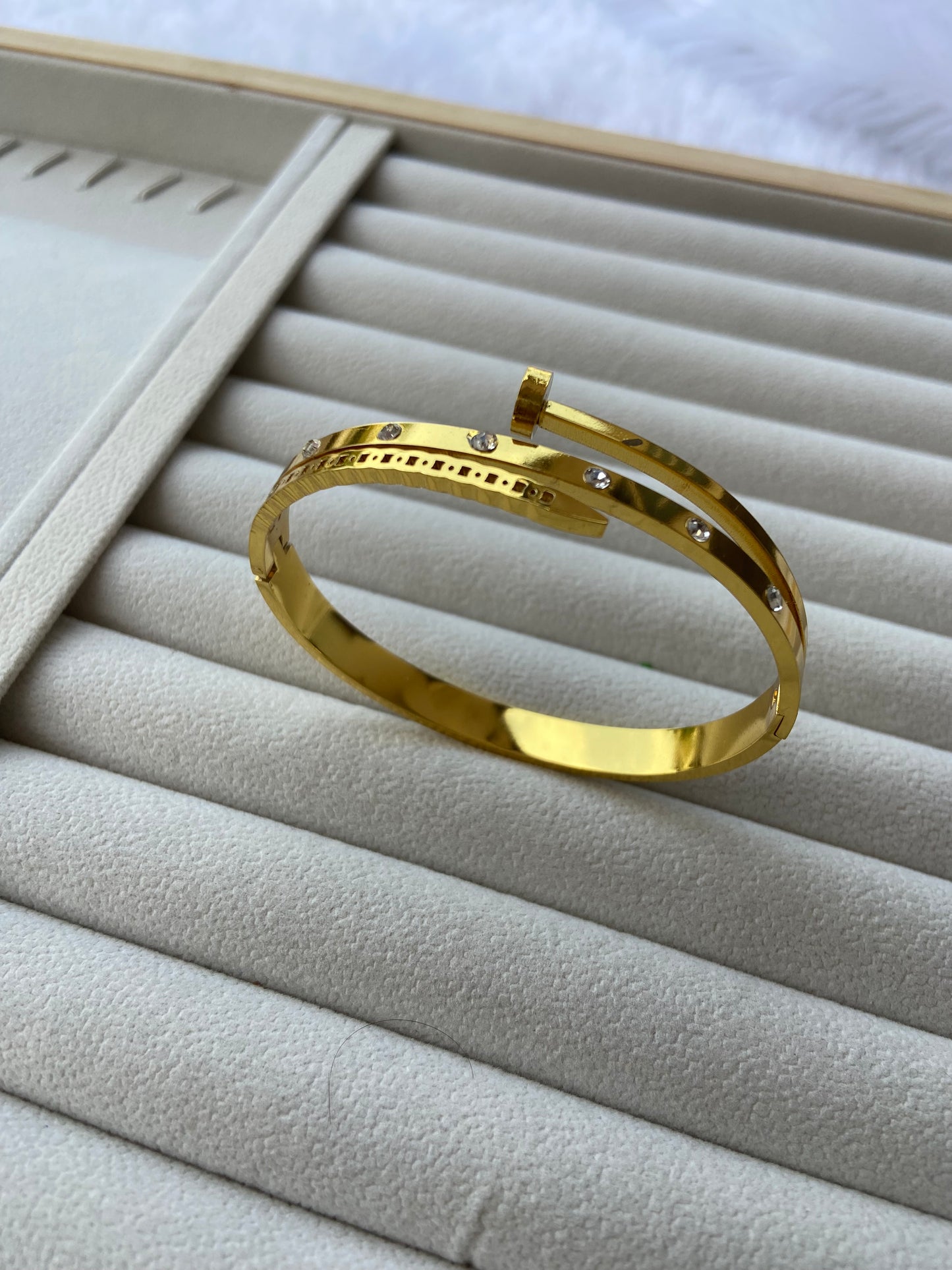 Anti tarnish double layer nail bangle