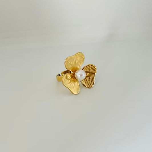 Anti tarnish pearl adjustable ring 4