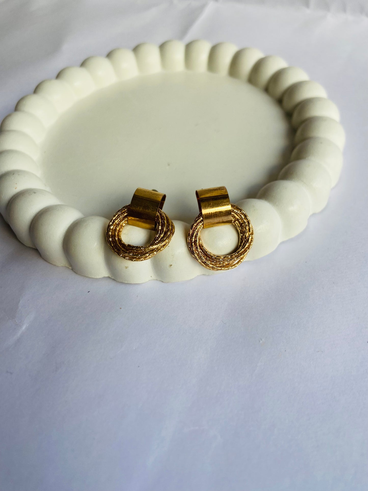 Hoop stylish earrings