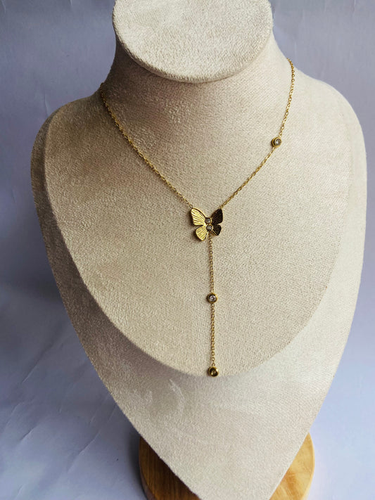 Anti tarnish butterfly hang necklace