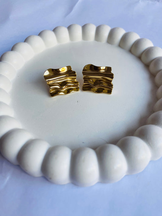 Anti tarnish storn earring