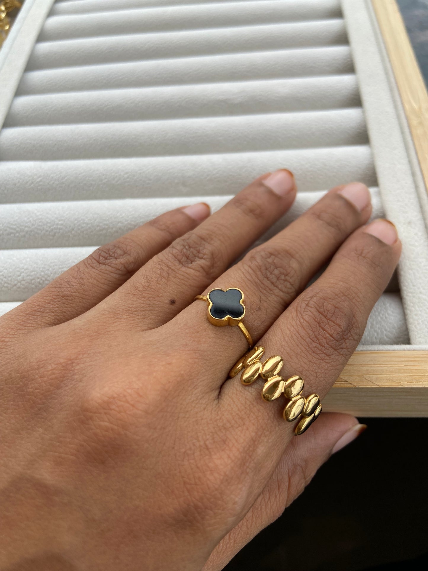Anti tarnish bubbly ring
