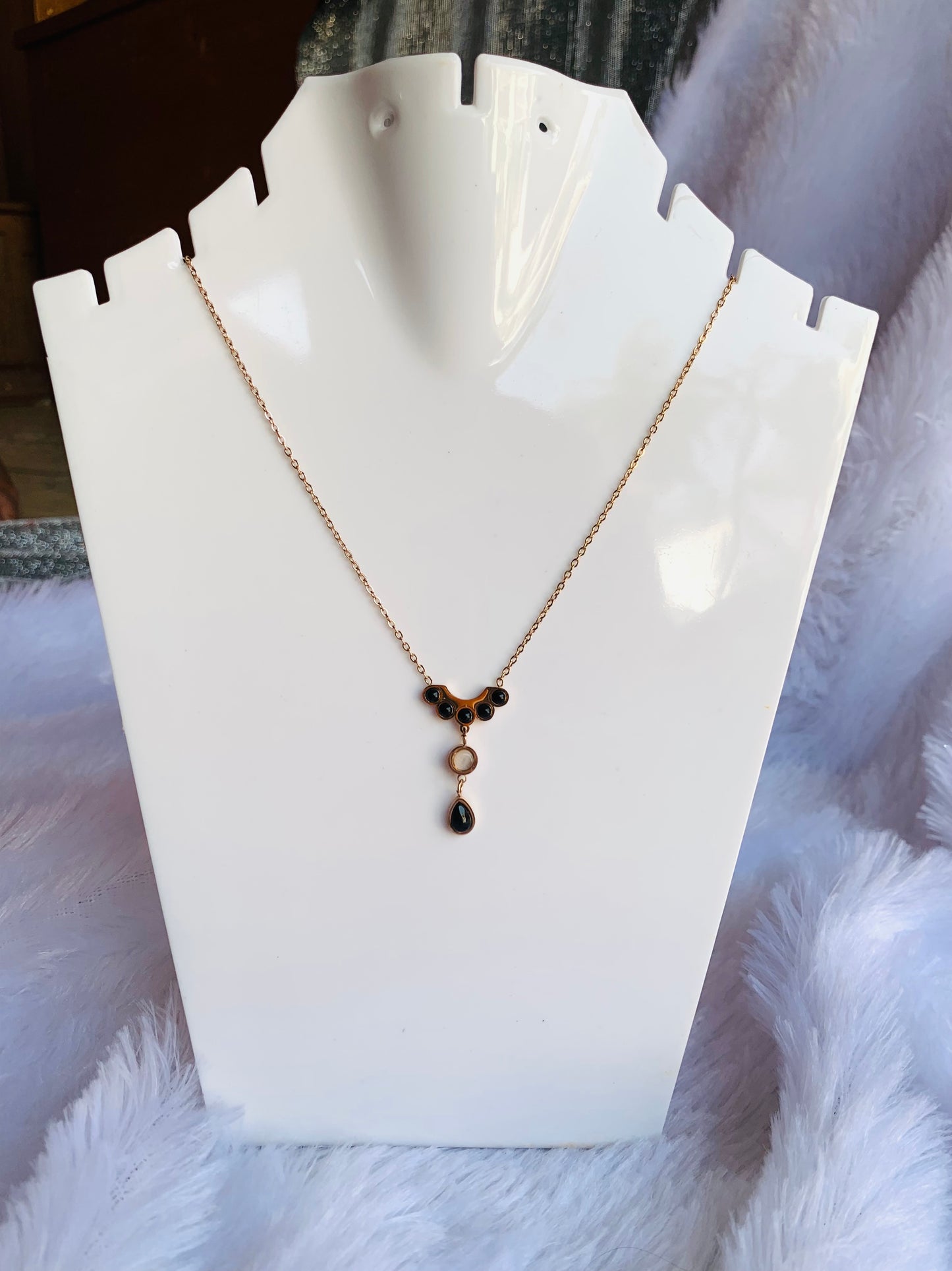 Anti tarnish black stone mangal sutra necklace