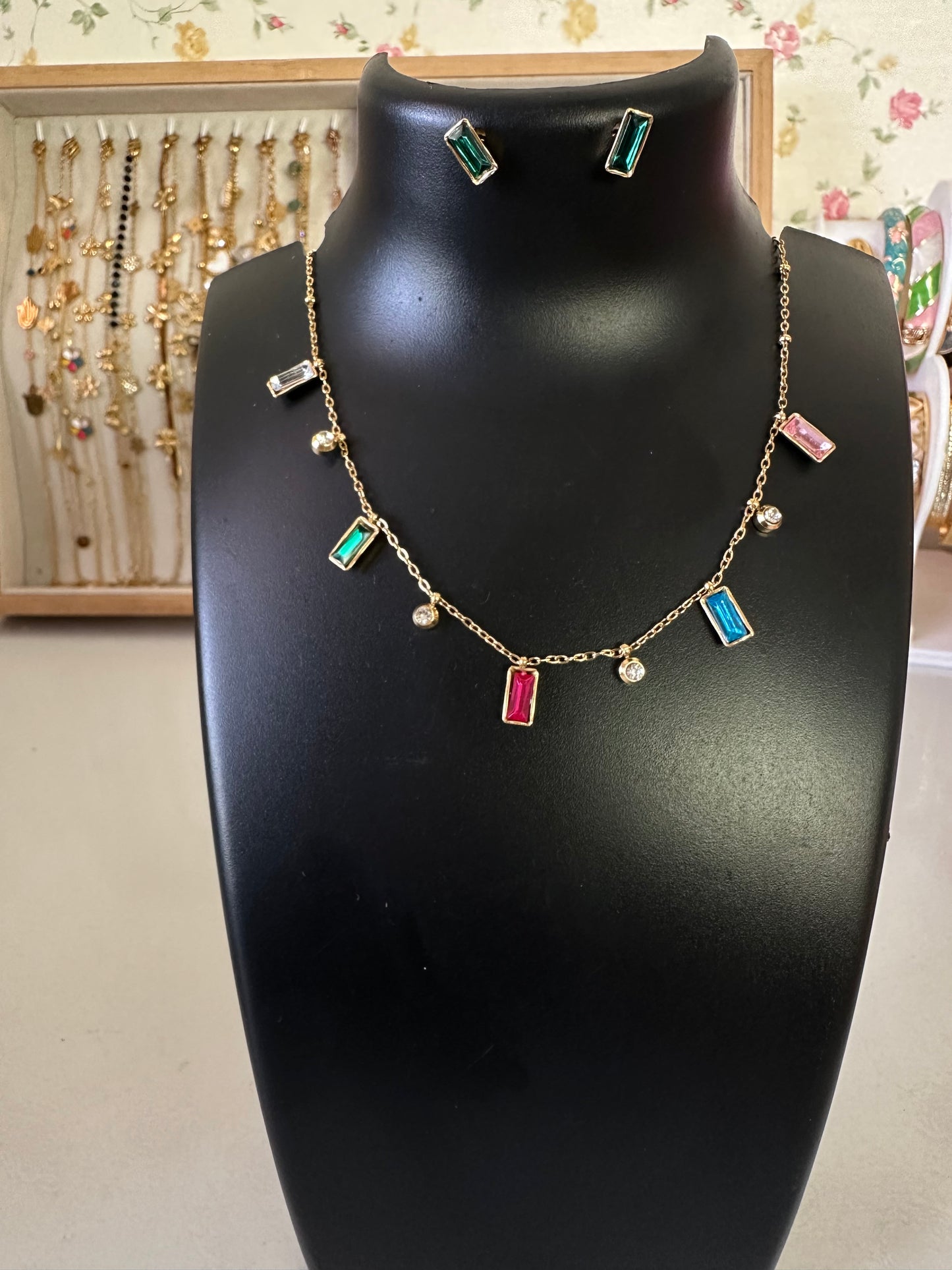 Anti tarnish multi stone hanging chain with earring set