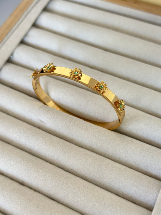 New anti tarnish flower bangle