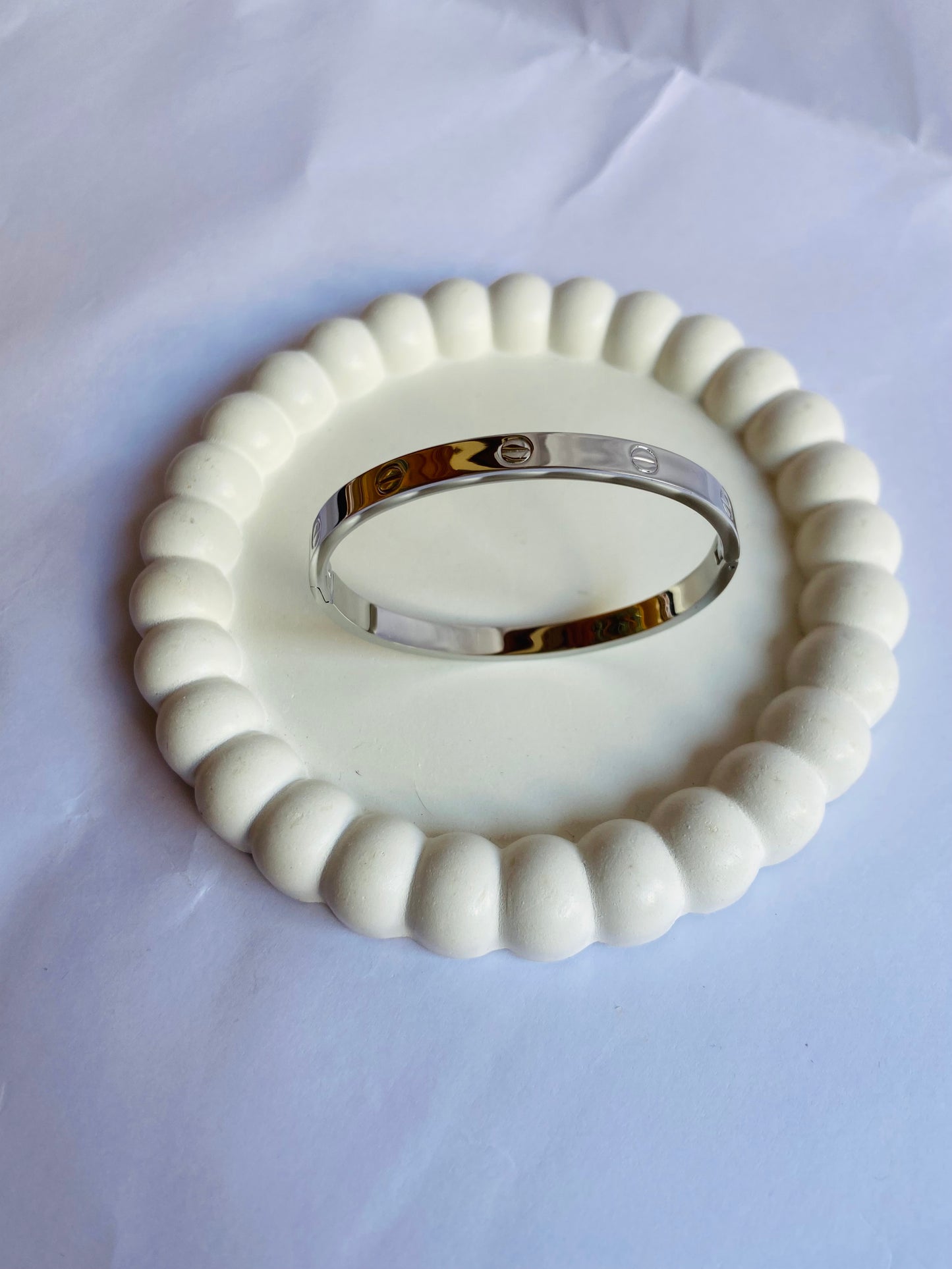 Anti tarnish cartier bangle