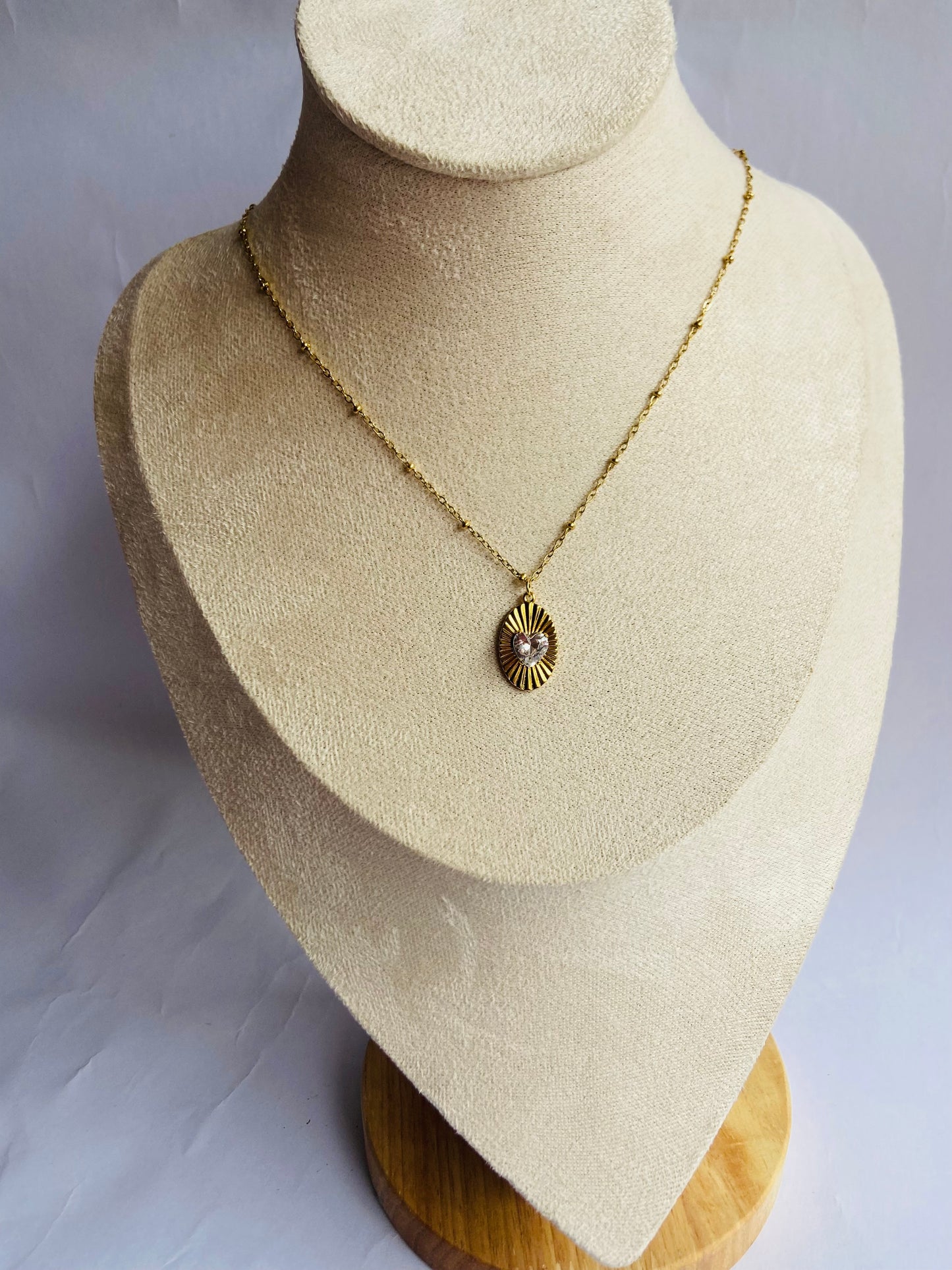 Anti tarnish New glory white stone necklace