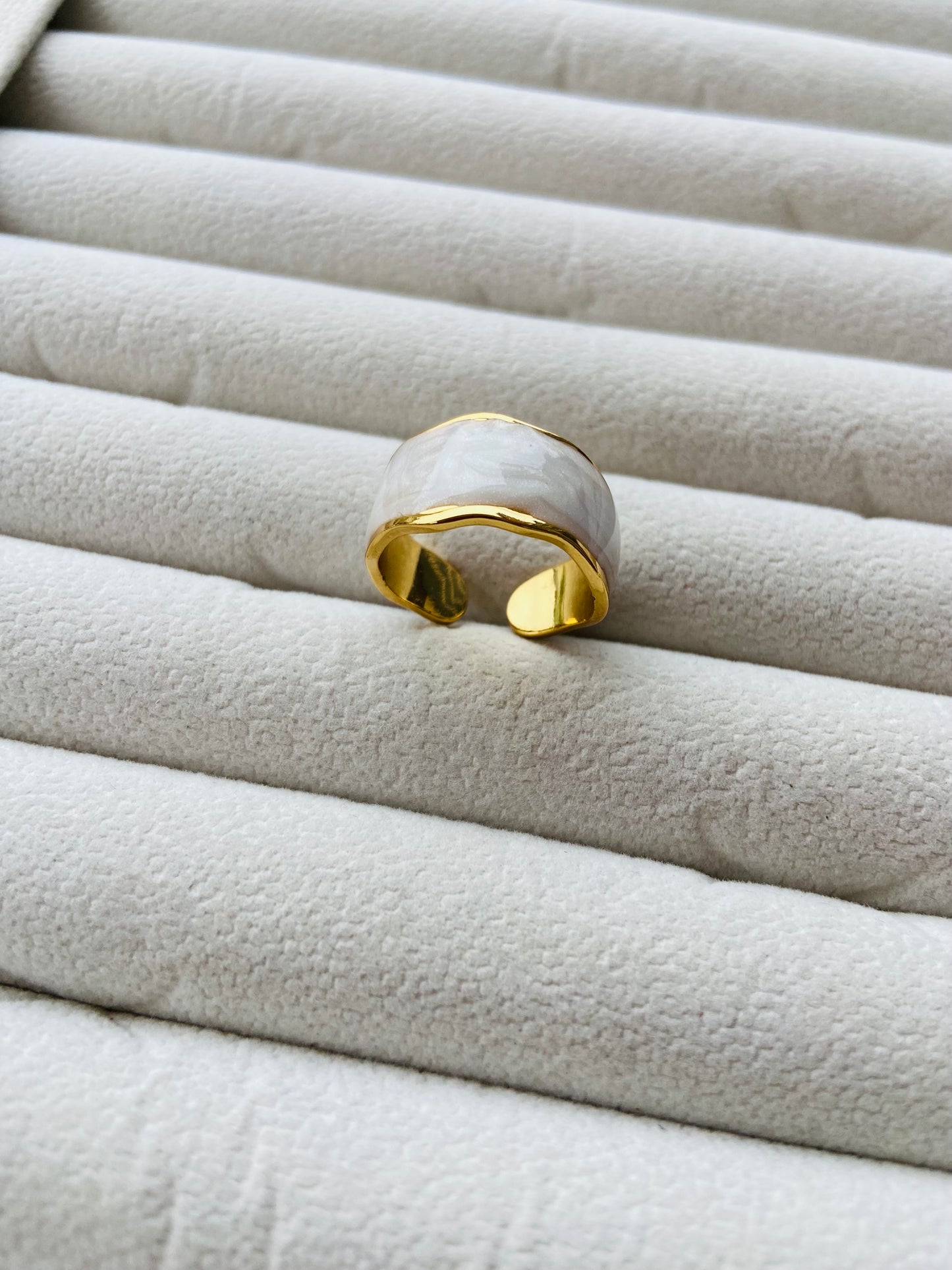Anti tarnish marble ring