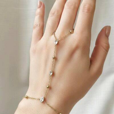 Anti tarnish white stone hand chain