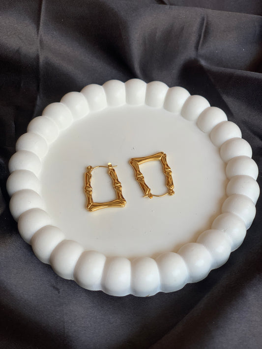 Anti tarnish hoop earring