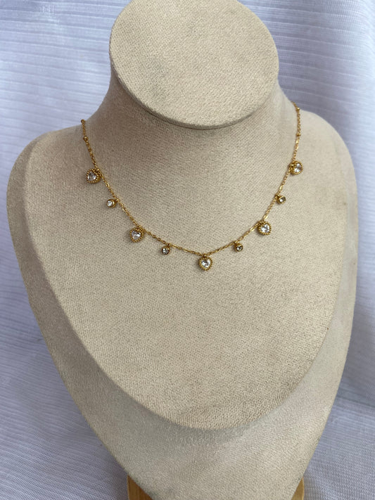 Anti tarnish white stone necklace