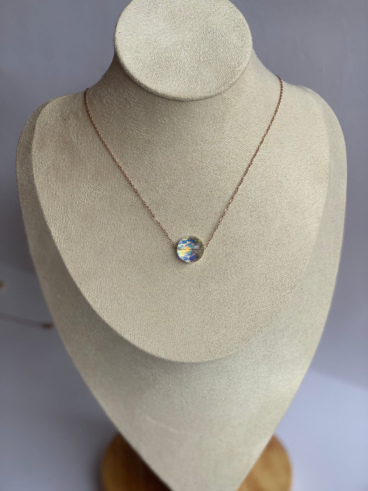 Anti tarnish crystal pendant chain