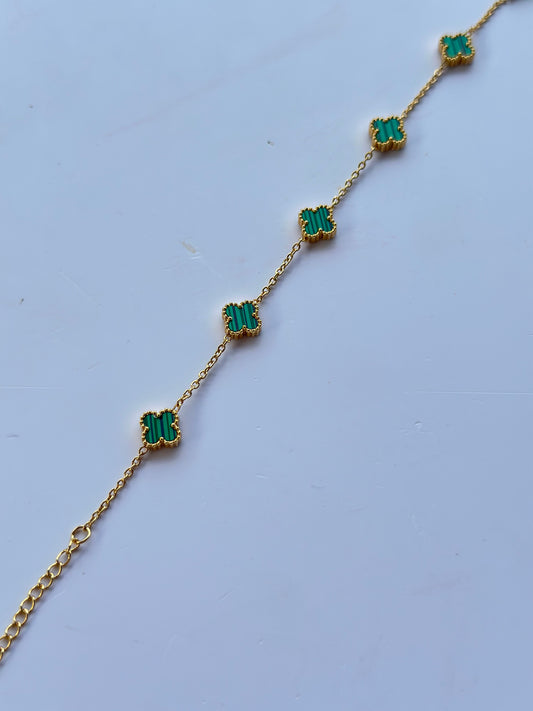 Anti tarnish green clover bracelet