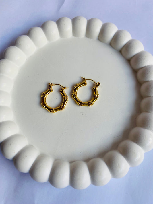 Anti tarnish hoop earring