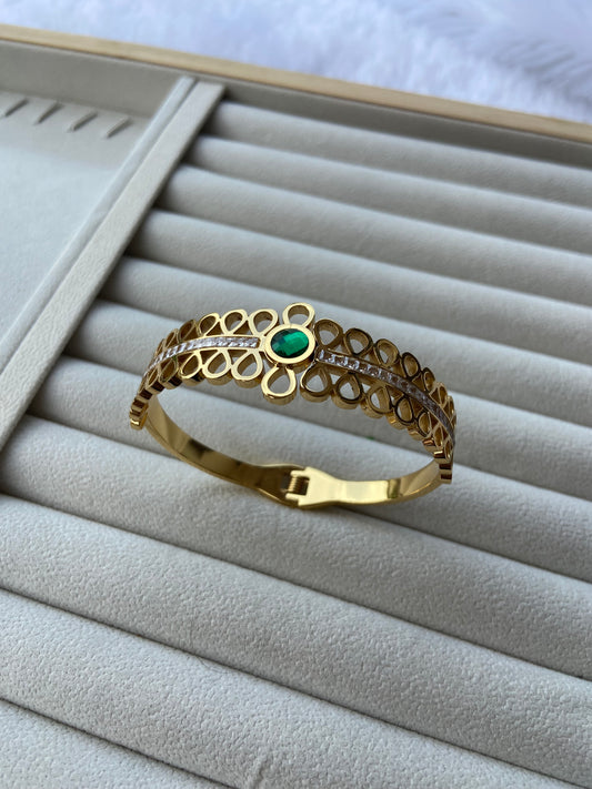 New Anti tarnish green crown bangle
