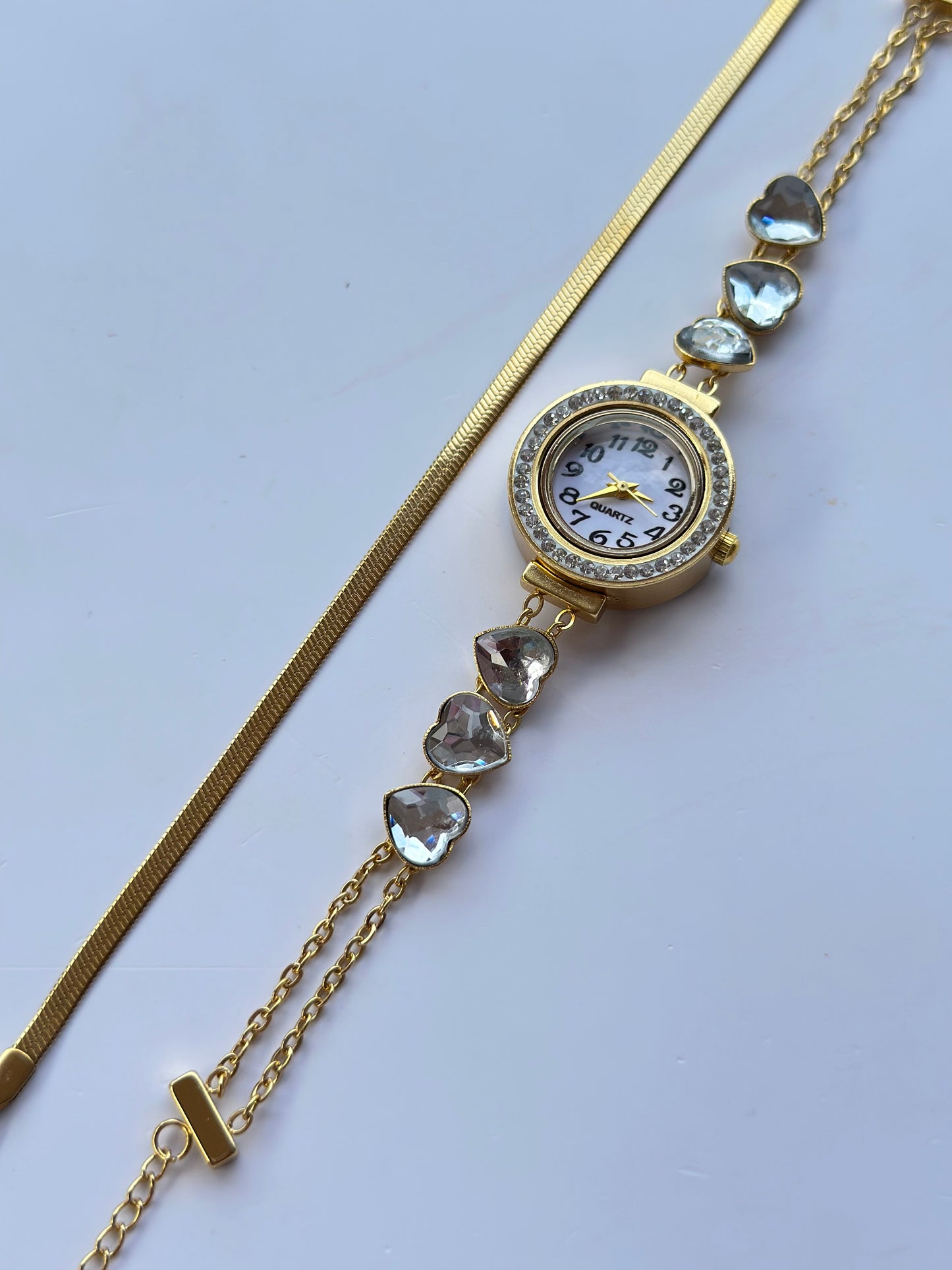 Anti tarnish vintage stone watch