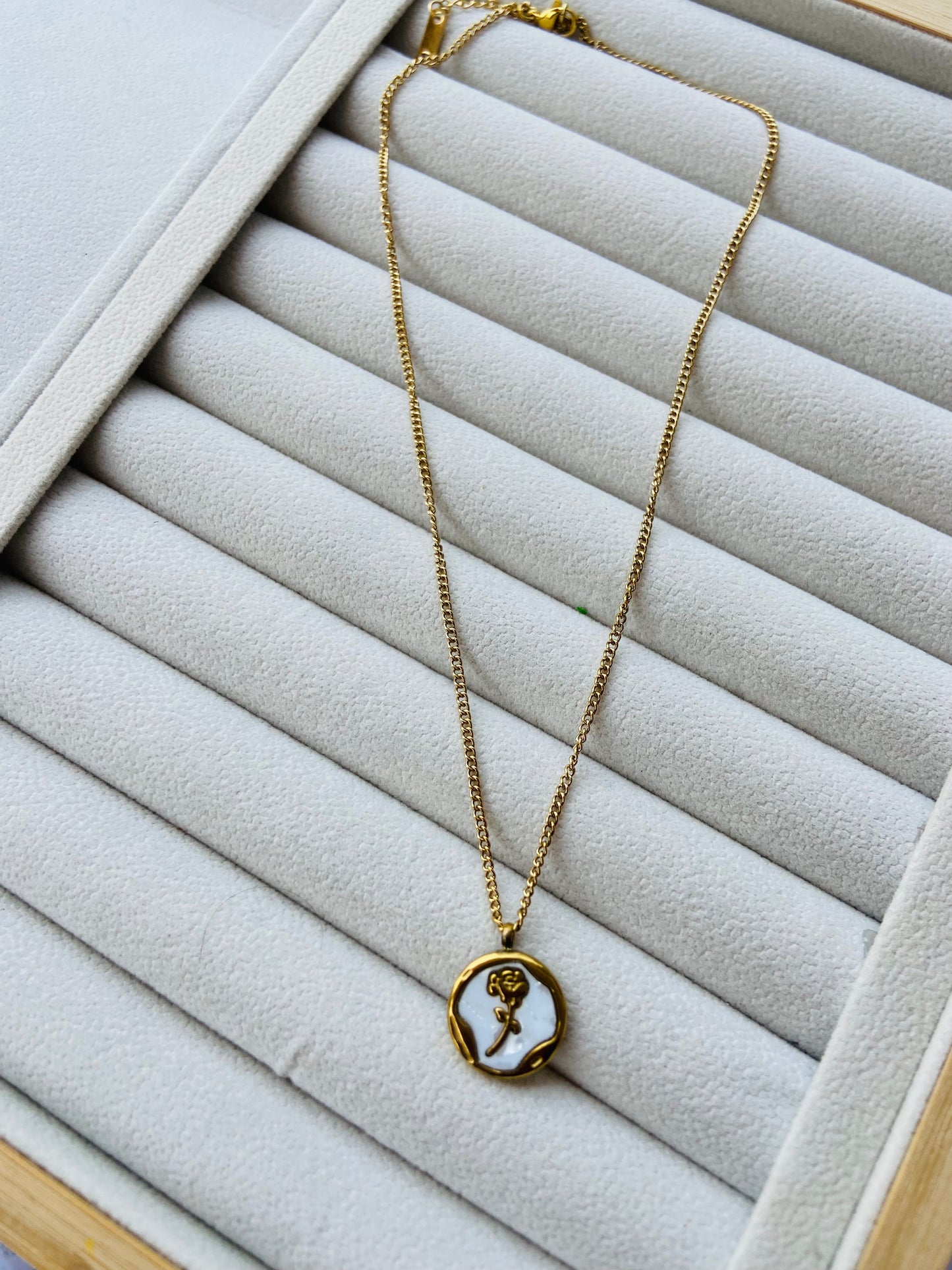 New Anti tarnish rose flower pendant