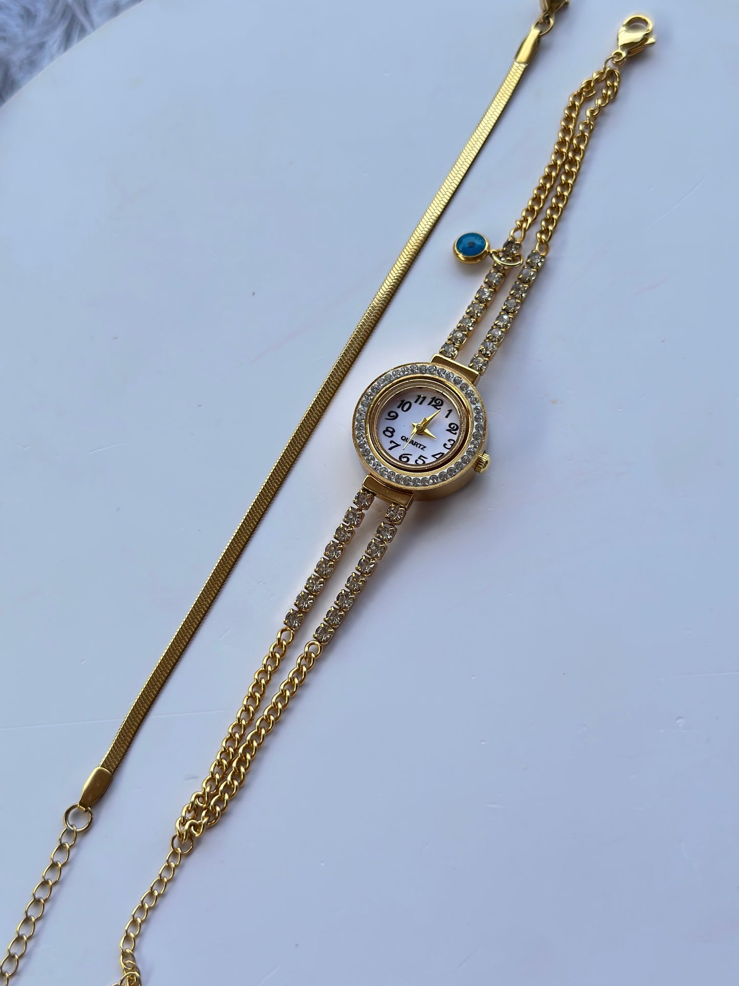 Anti tarnish stainless steel vintage stone watch