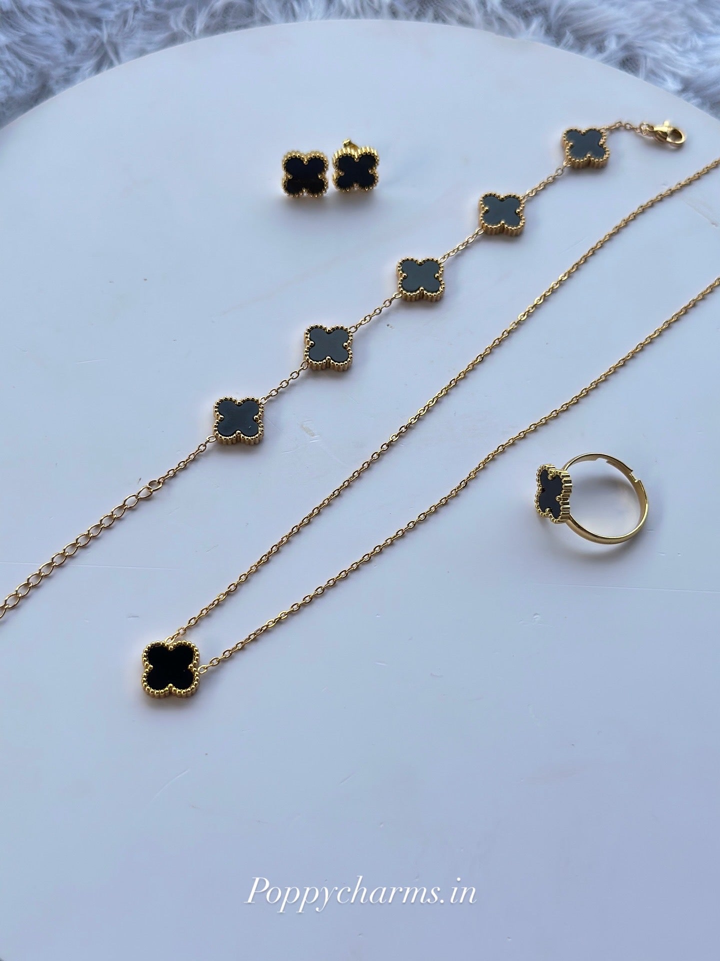 Anti tarnish black clover combo set