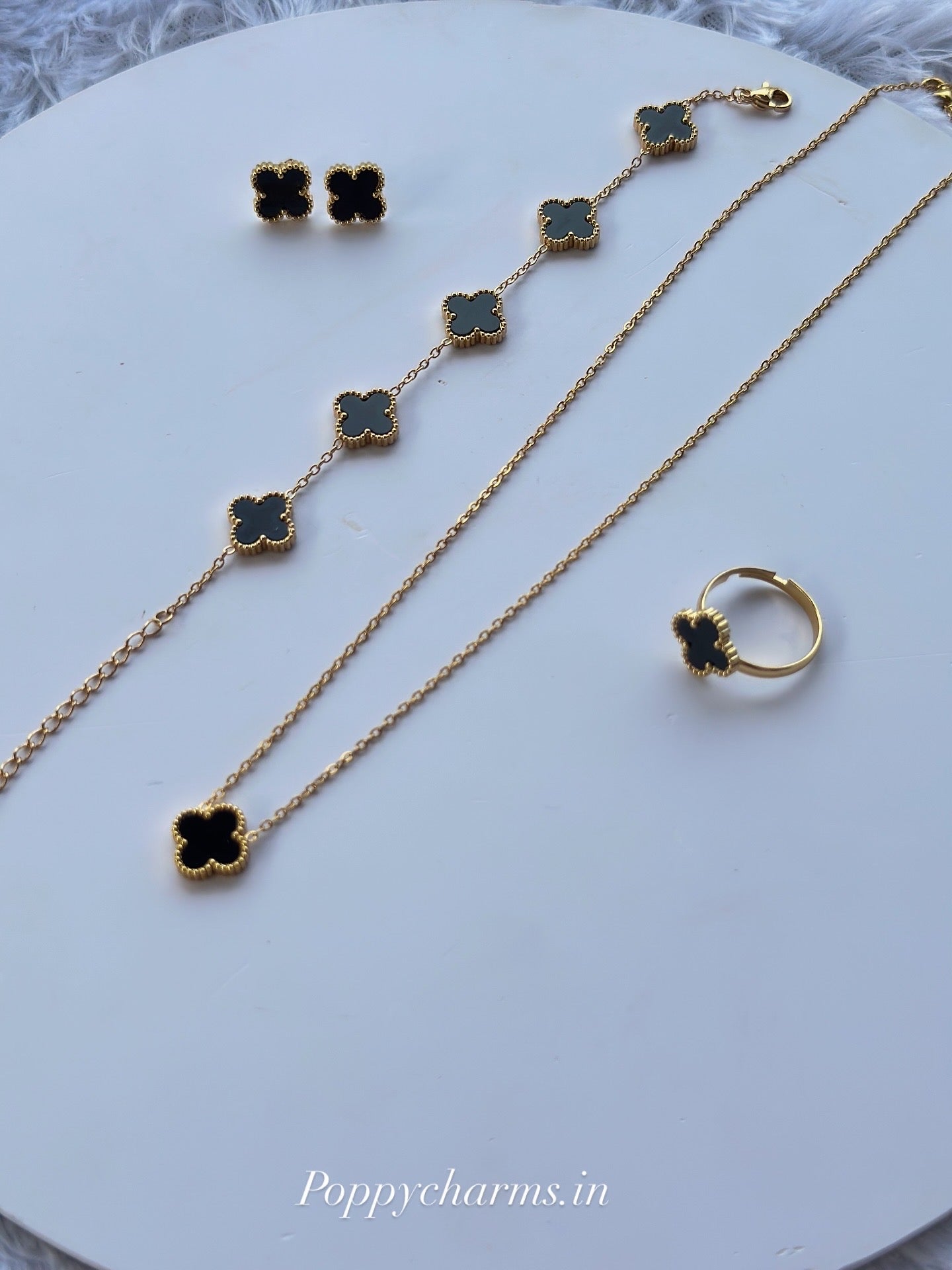 Anti tarnish black clover combo set