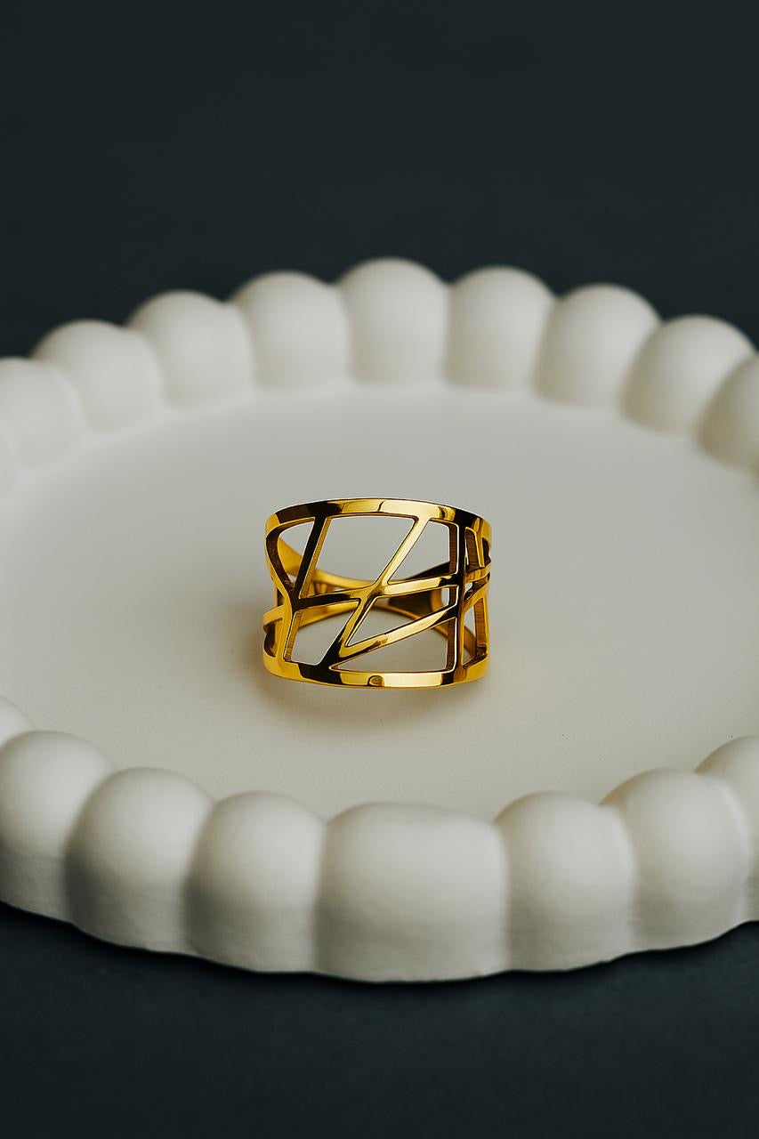 Anti tarnish ring