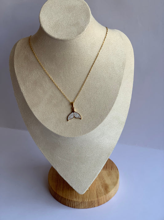 Anti tarnish mermaid necklace