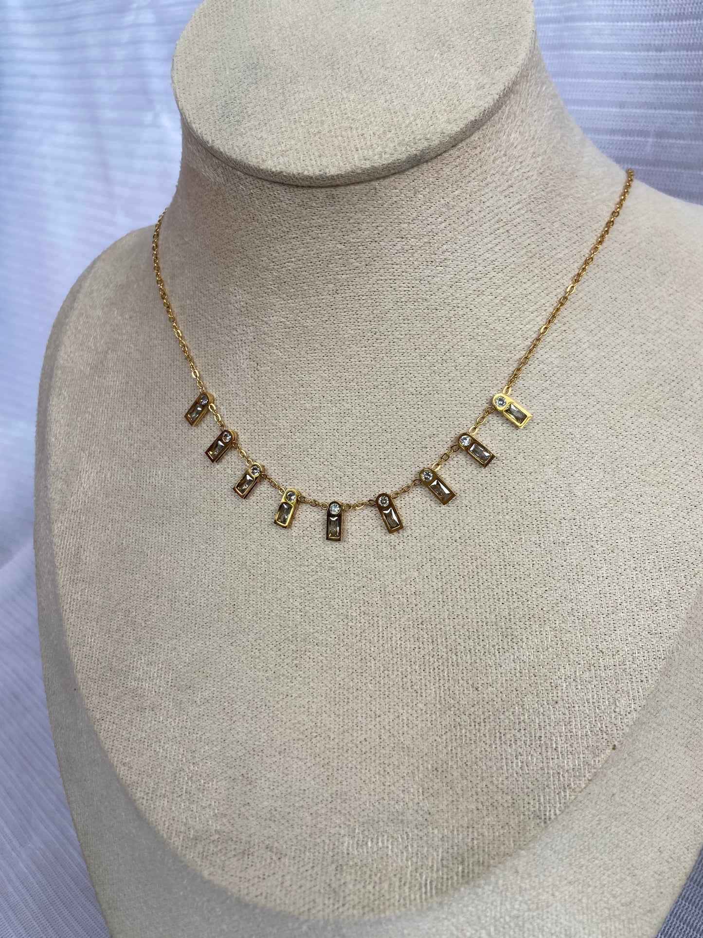 Anti tarnish New genza necklace