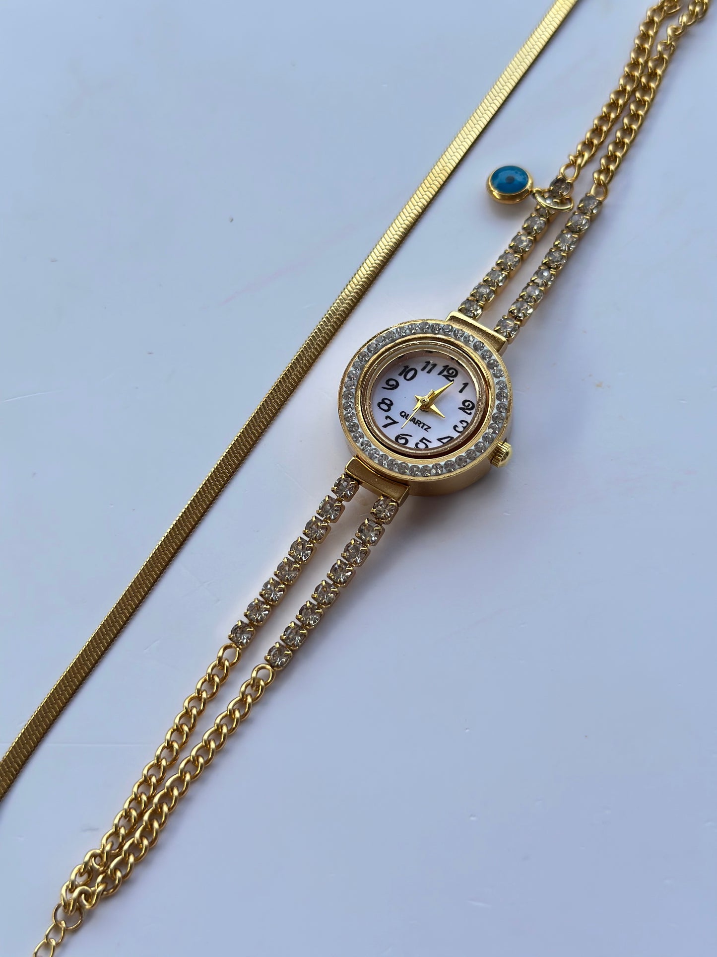 Anti tarnish stainless steel vintage stone watch