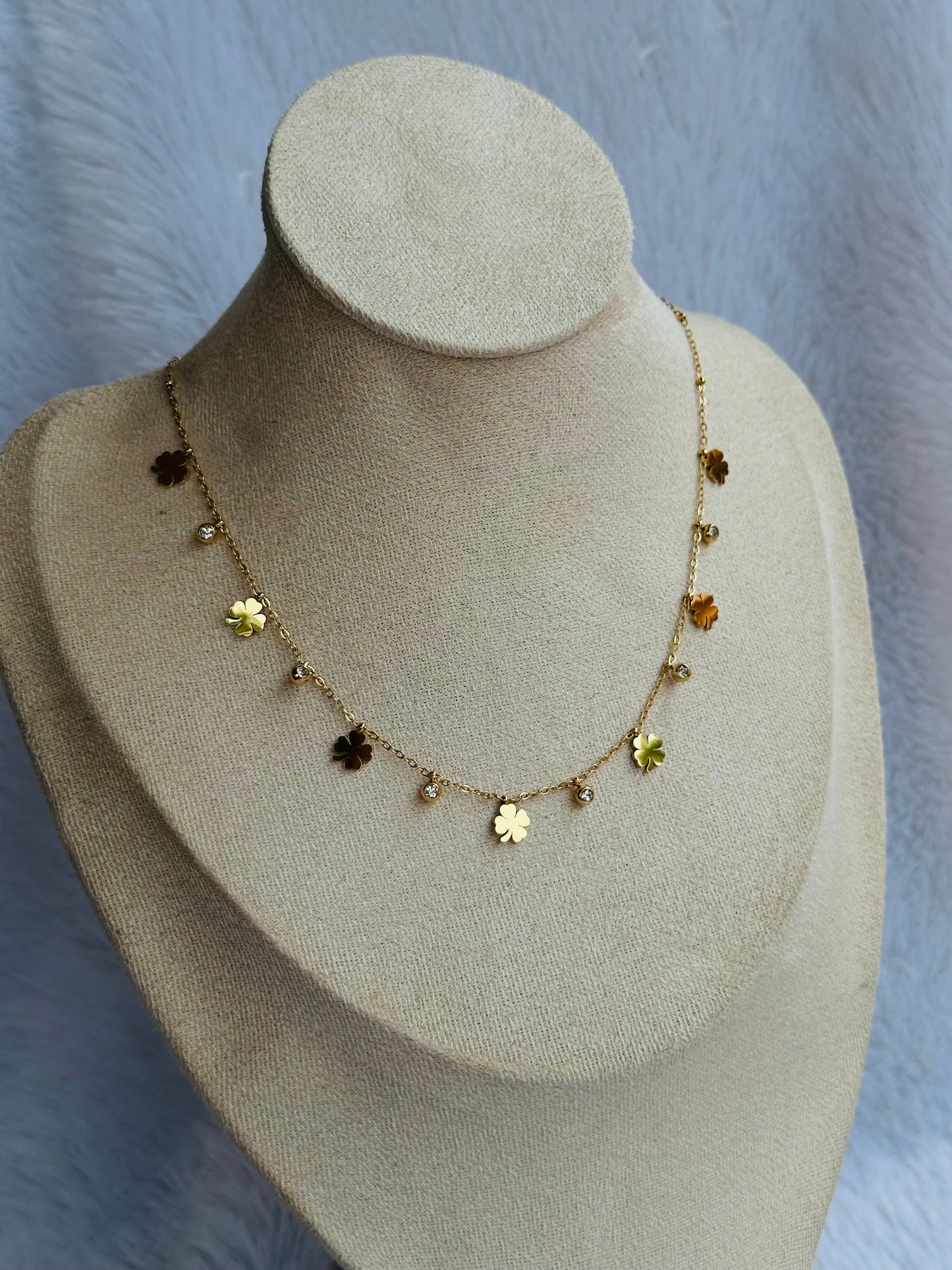 New anti tarnish charm stone necklace