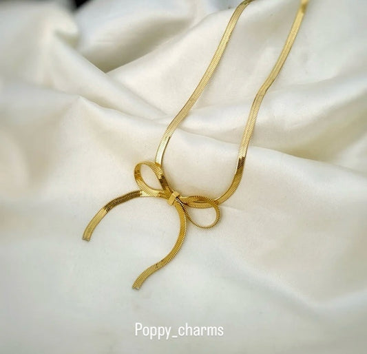 Anti Tarnish Bow tie snake chain