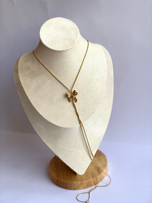 Anti tarnish bow tie necklace