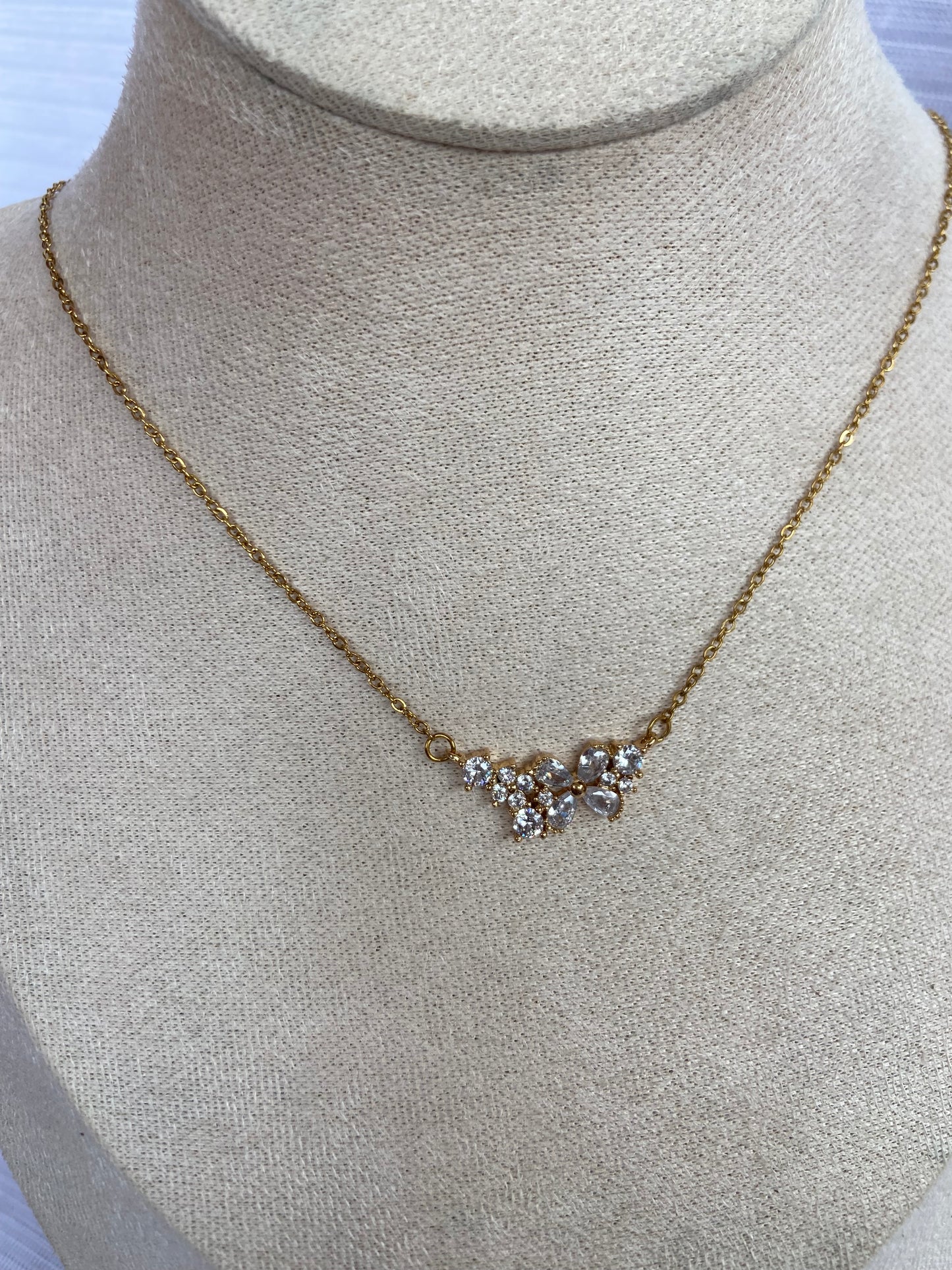 Anti tarnish New ziva diamond necklace