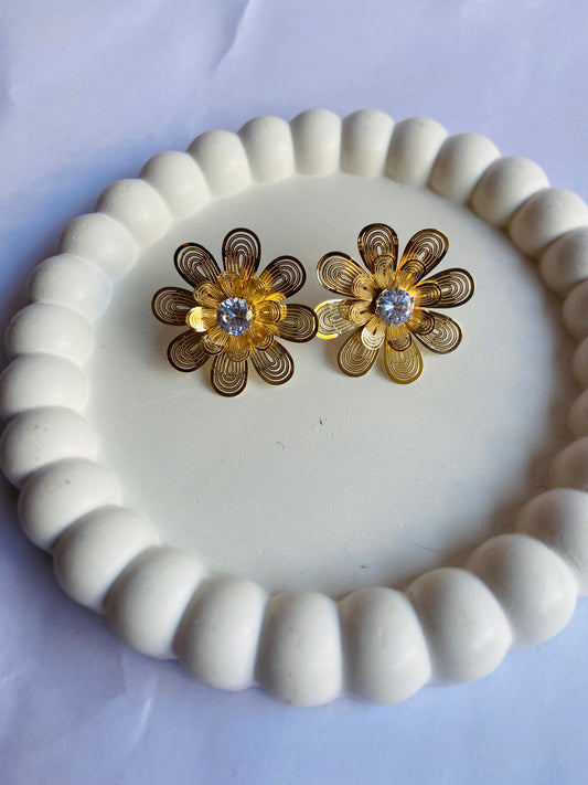 Serena earring