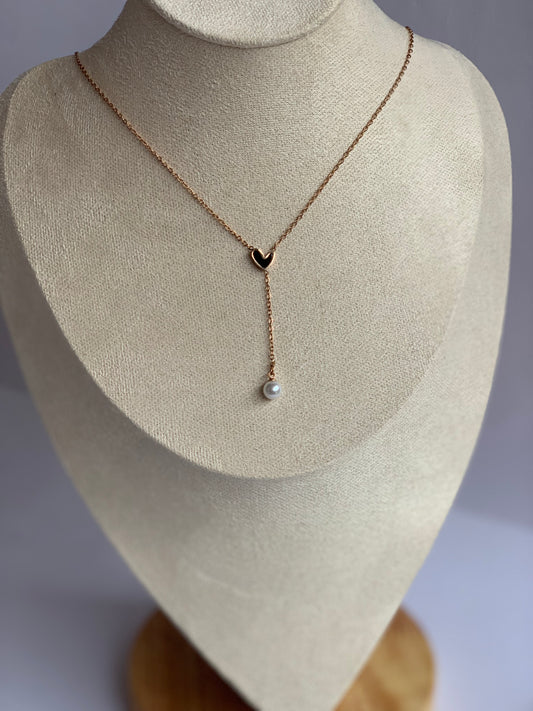 Anti tarnish heart hang necklace