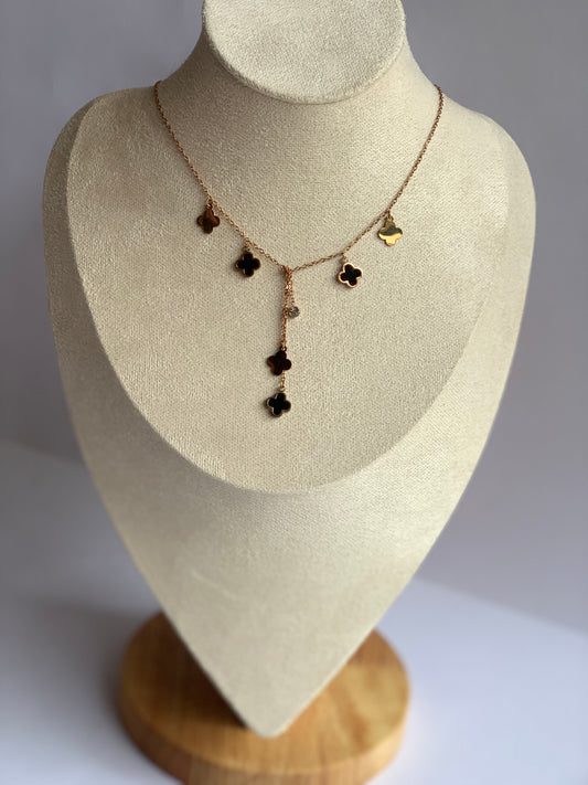 Anti tarnish clover hang necklace